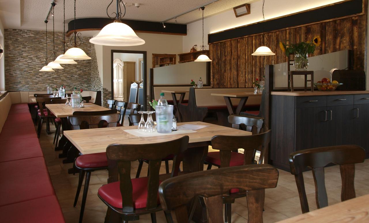 Fraenkischer Hof --- Hotel In Pegnitz --- Schlabecks Fraenkischer Hof 외부 사진