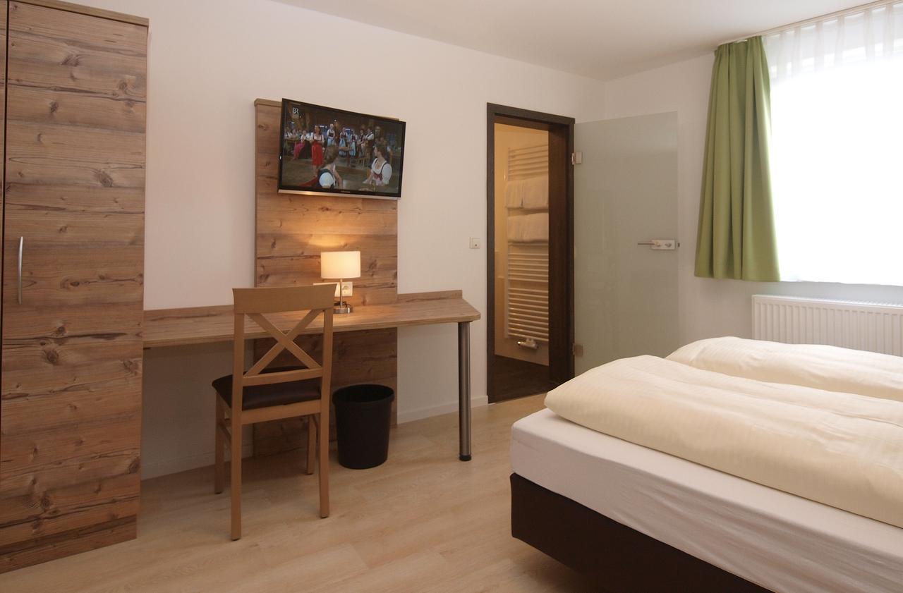 Fraenkischer Hof --- Hotel In Pegnitz --- Schlabecks Fraenkischer Hof 외부 사진